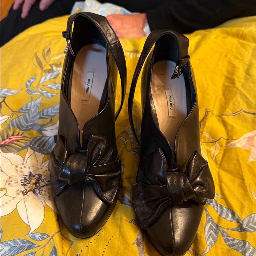 Miu Miu Black Leather Heels with Bow Accent